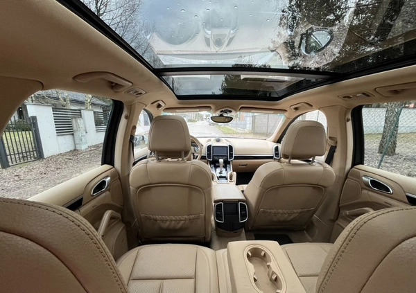 Porsche Cayenne cena 114000 przebieg: 162200, rok produkcji 2014 z Białystok małe 466